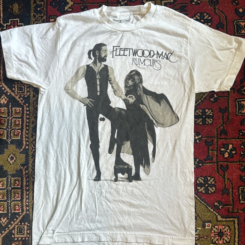 Fleetwood Mac shirt size Small
